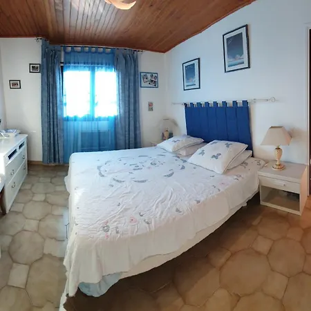 Appt Cosy Rez De * فُياني